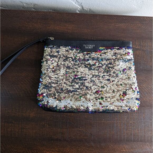 Victoria Secret Multicolored Rainbow/Silver Reversible Sequin Clutch Bag - Picture 3 of 5